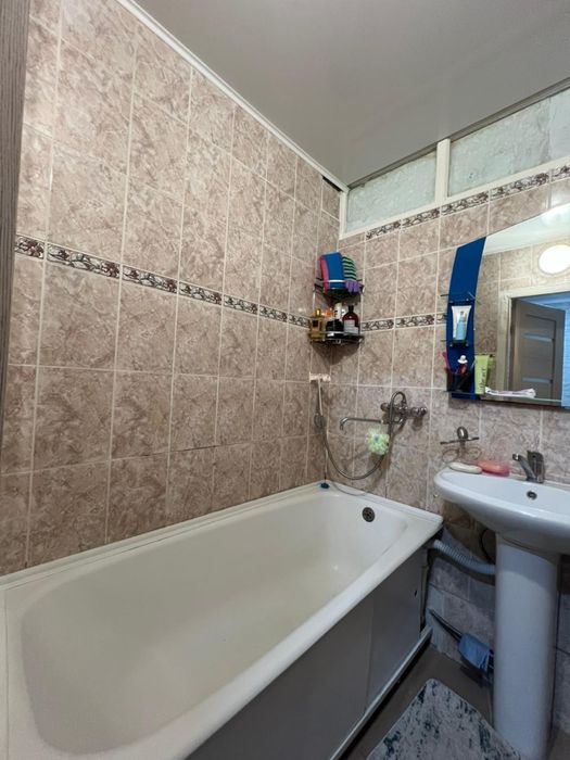 Требуется девушка на подселение