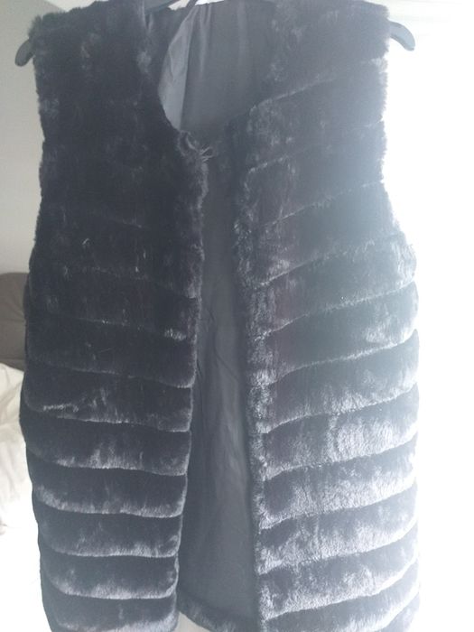 Vestă damă din blană sintetica