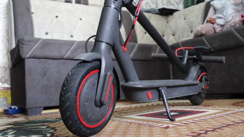 Mi scooter Pro самокат новый