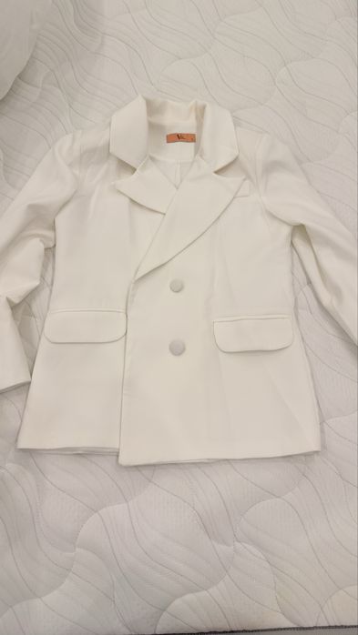 Продам костюм  размер S