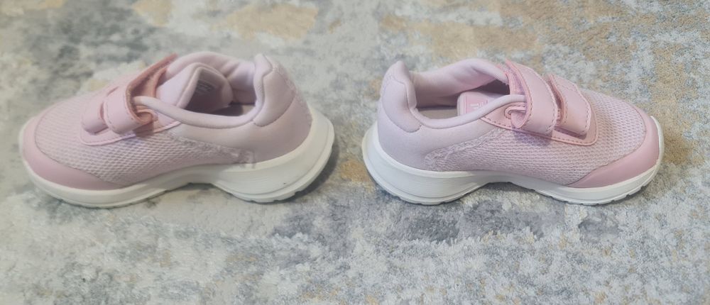 Adidas fetite nr. 24