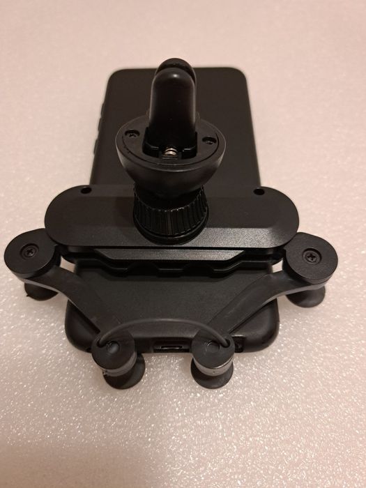 Стойка за телефон за автомобила