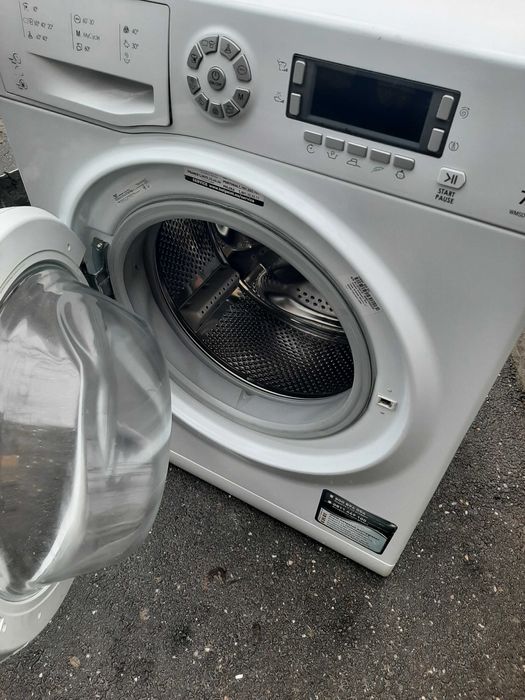 Mașină de spălat rufe.Stare de funcționare.