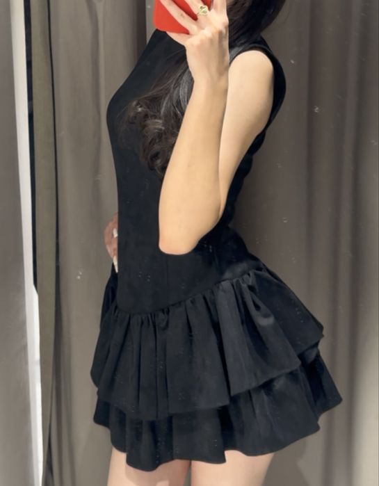 Короткое платье от Zara, черный
