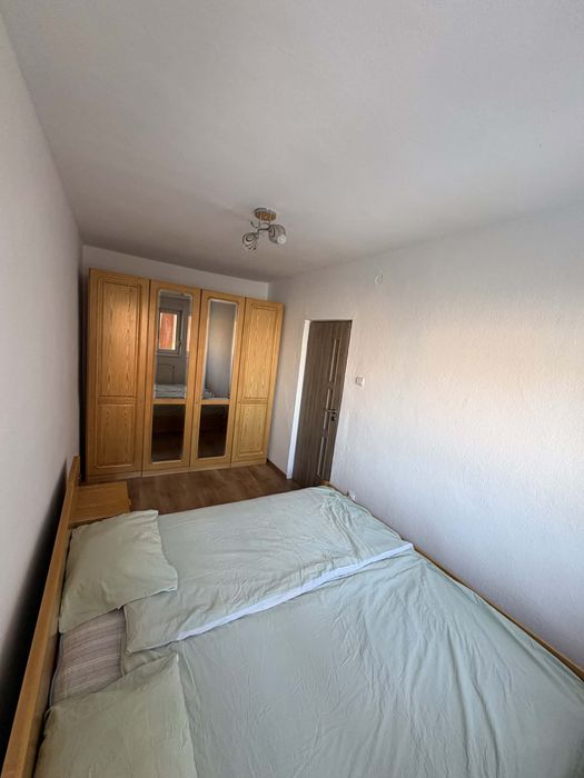 Apartament de inchiriat