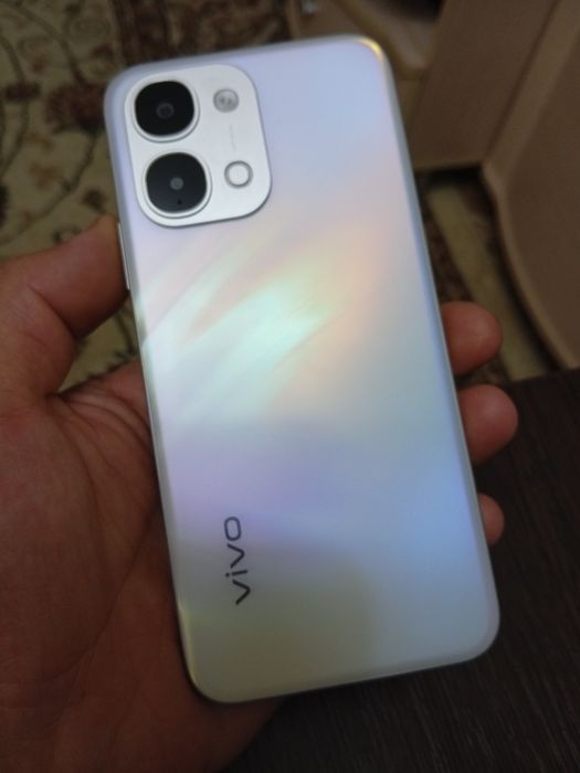 Продам новый телефон vivo