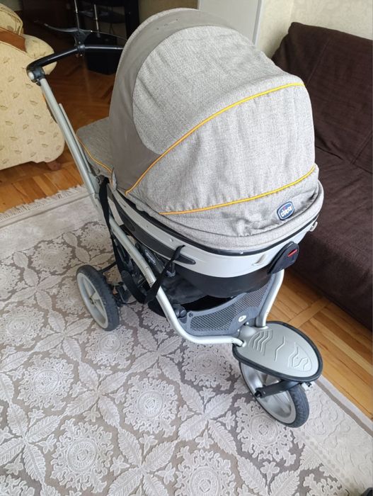 Детские товары.    Chicco TrioS3