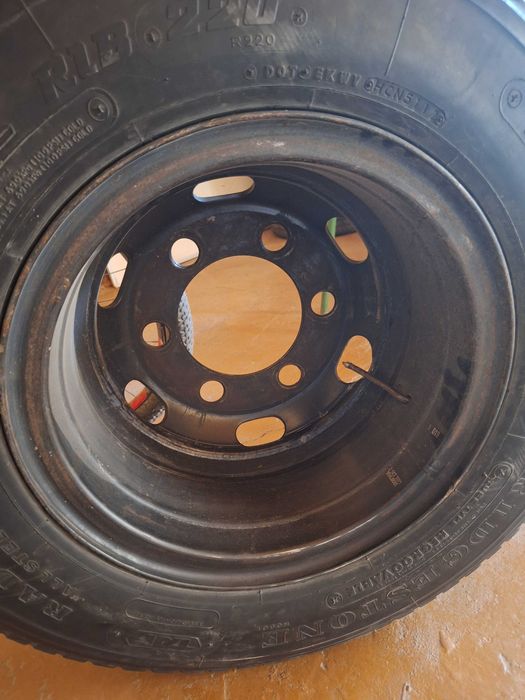 7.50R16LT BRIDGESTONE шина диска автобус афтобус исузи с камерой