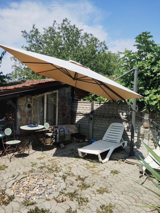 Vând umbrela rotativa