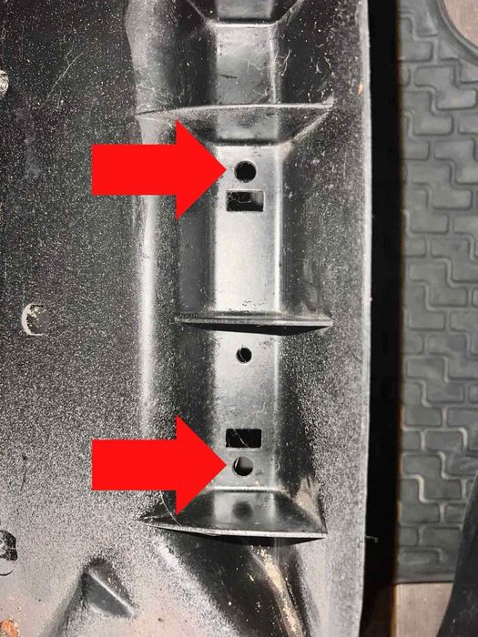Стойка за пожарогасител е36