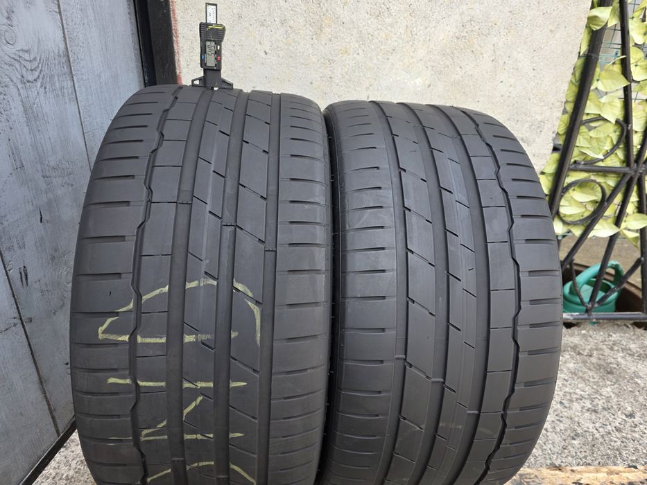 Vând două anvelope de vara hankook  275 30 21  dot 3123