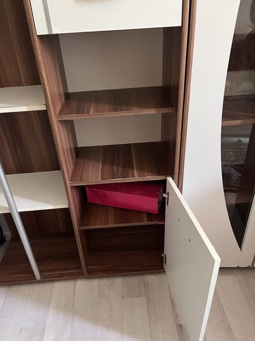 Шкаф книжная полка