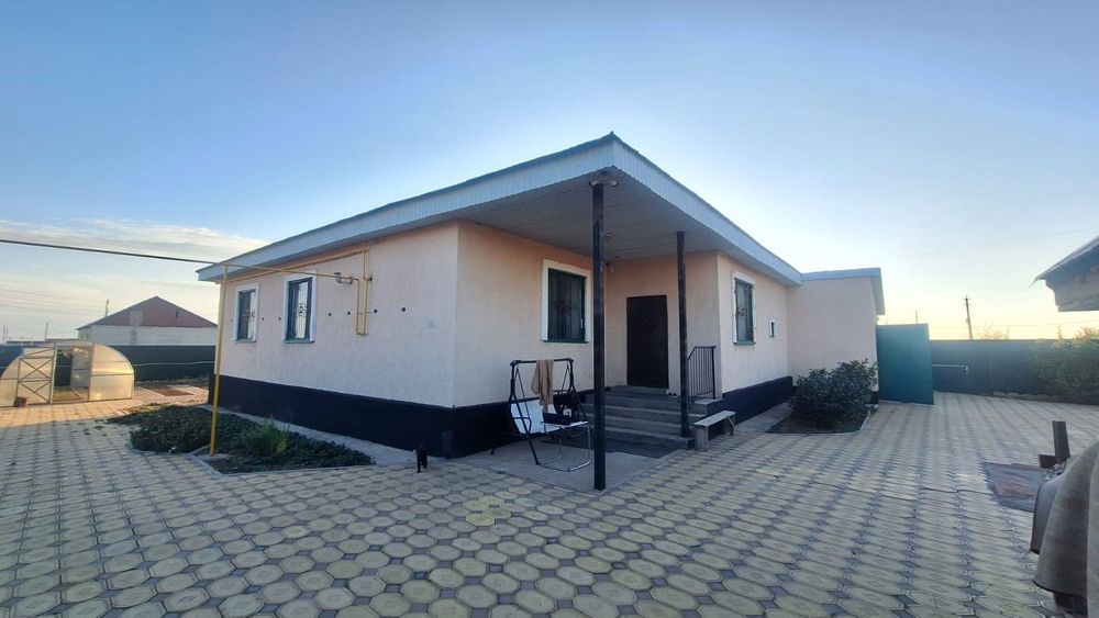 Продам дом 176 кв.м, 3 комнаты