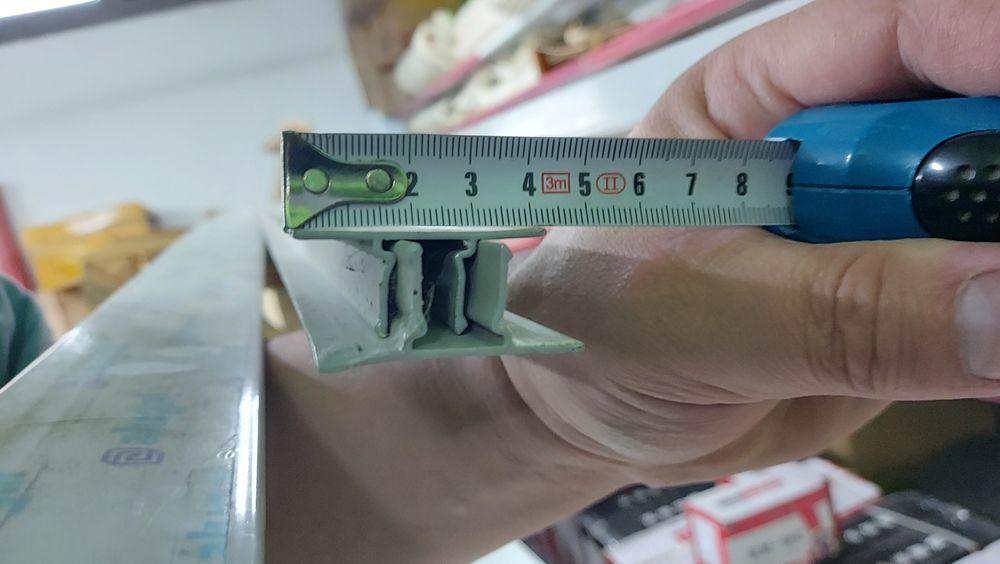 Угалок алюминиевый 40×3