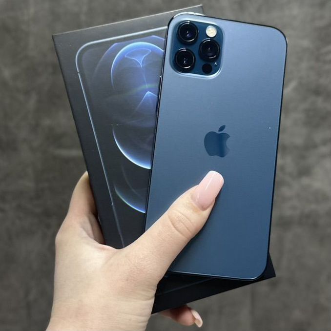 Продам Айфон 12 про 128гб