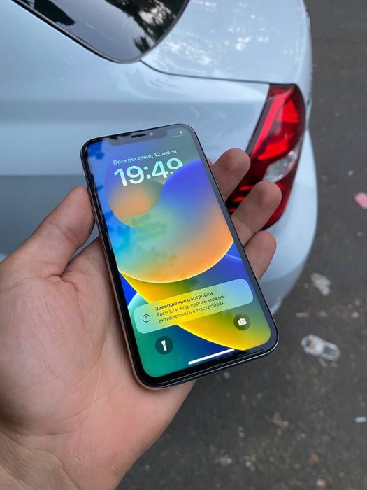 Iphone x 64         .