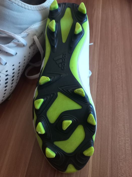 De vânzare Adidas Predator