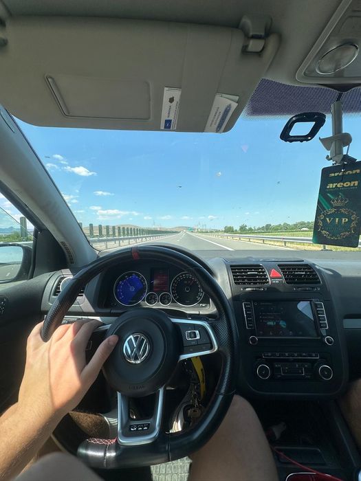 Volkswagen Golf V 2.0 Diesel Pachet GTI
