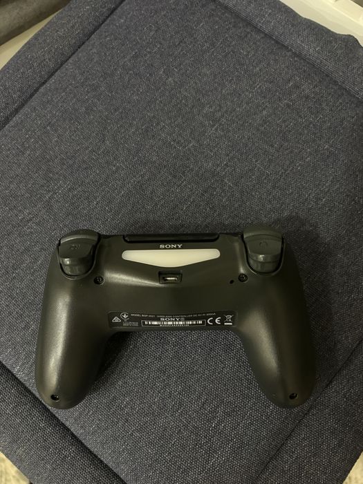 Джойстик от PS4