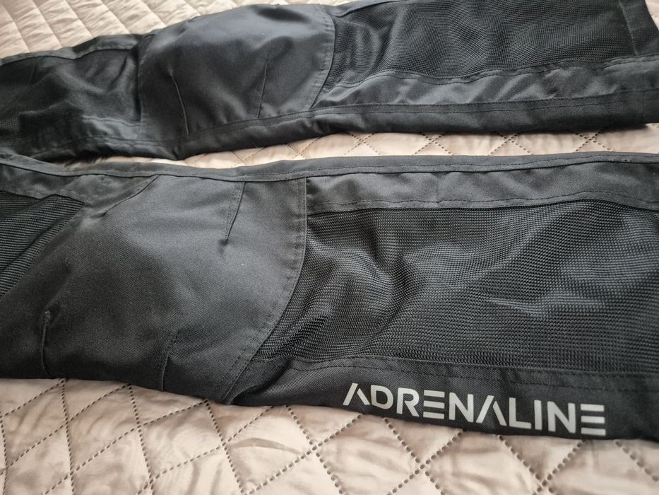 Текстилен мото панталон дамски