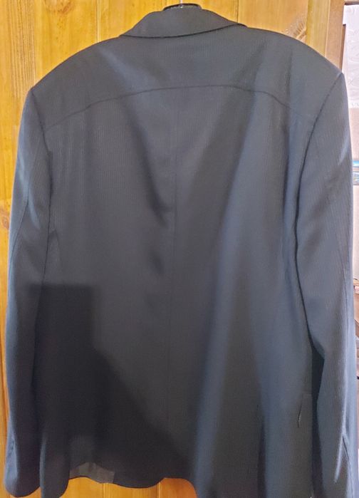 Официален мъжки костюм