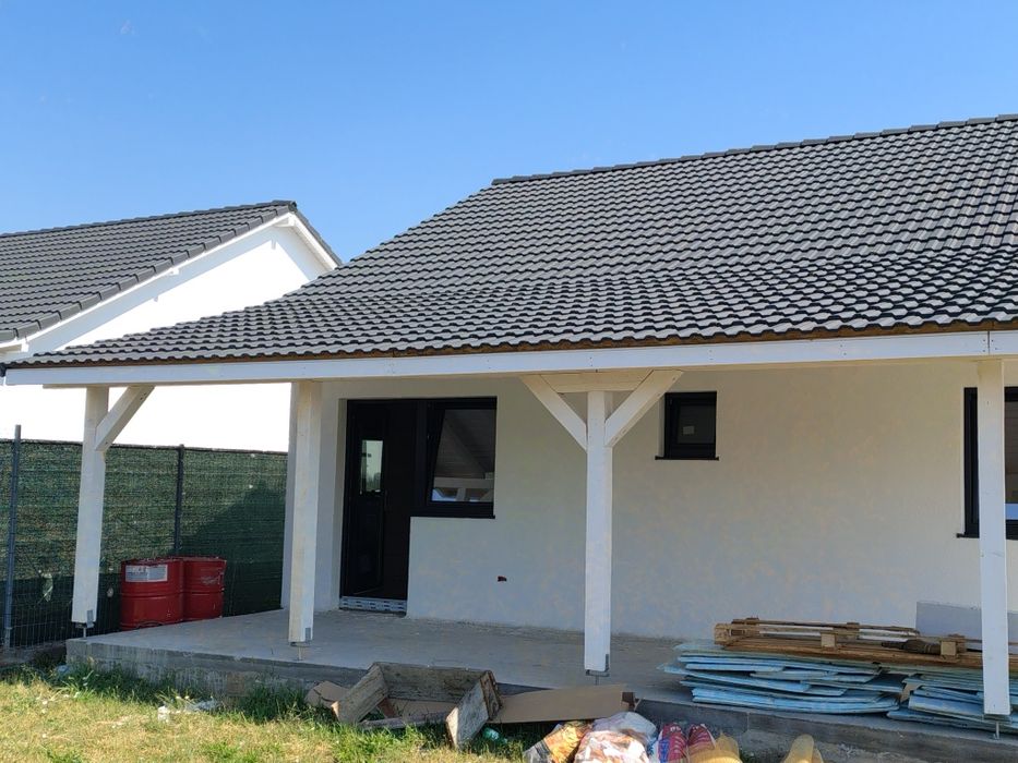 Vând casă în Frumușeni