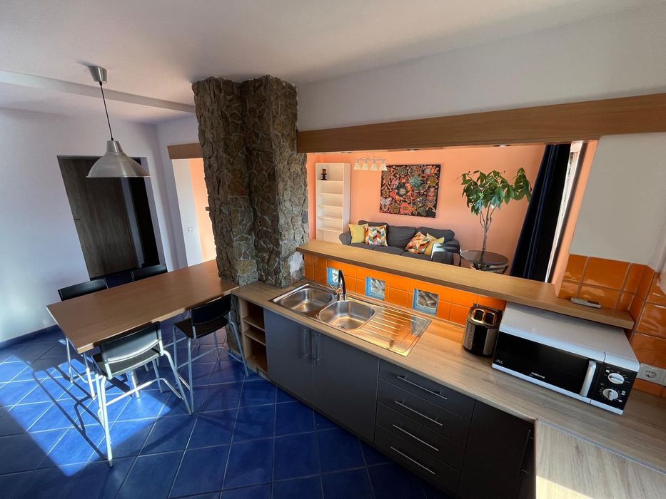 Inchiriez apartament 4 camere in Cartier Strand - Sibiu