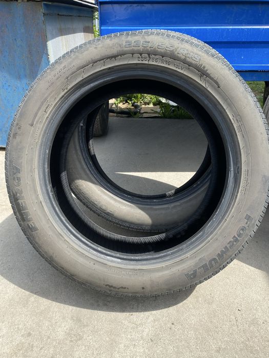 Шины б/у 235/55R19 Пирелли