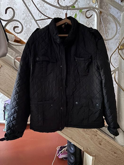 Очень много разных вещей.  1000 мелочей