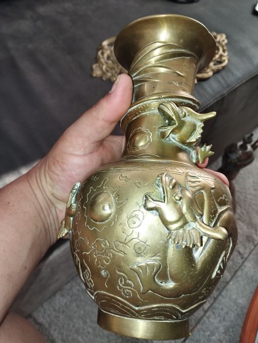 антична бронзова ваза