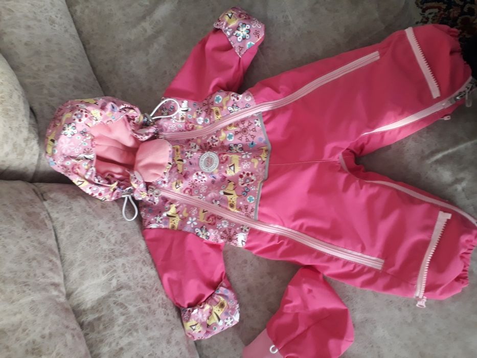 Комбинезон-трансформер на весну девочке