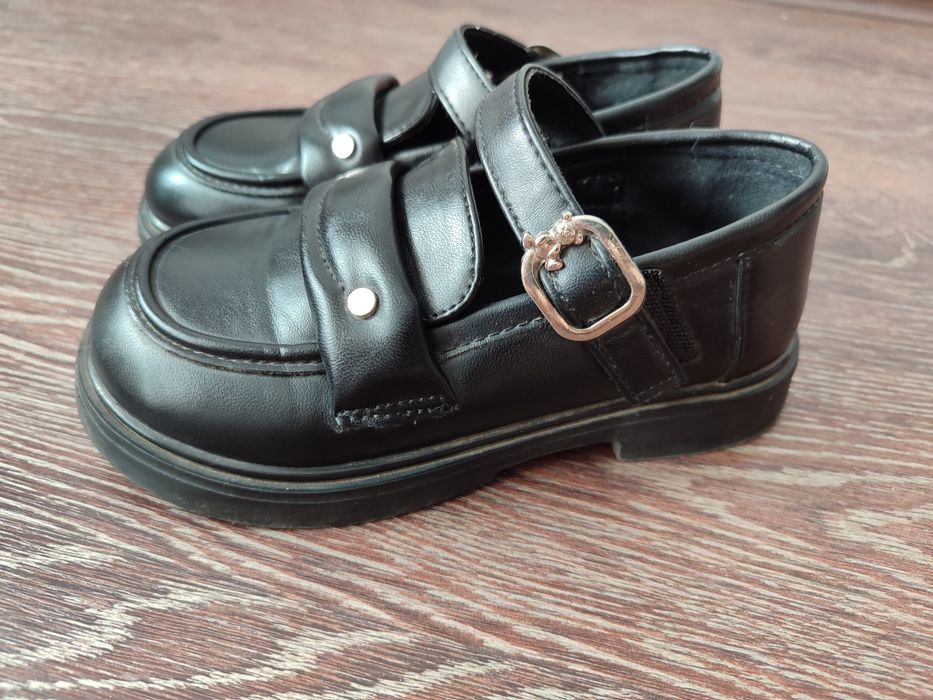 Туфли на девочку