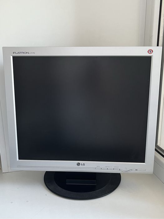 Продаётся монитор