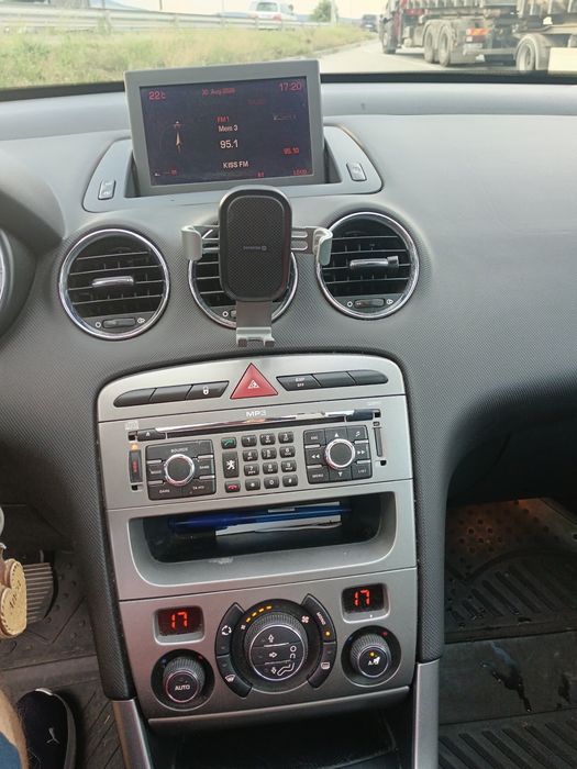 Vând Peugeot 308