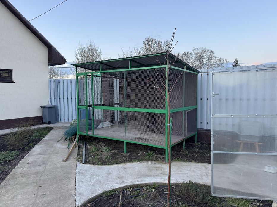 Продам вольер для собак
