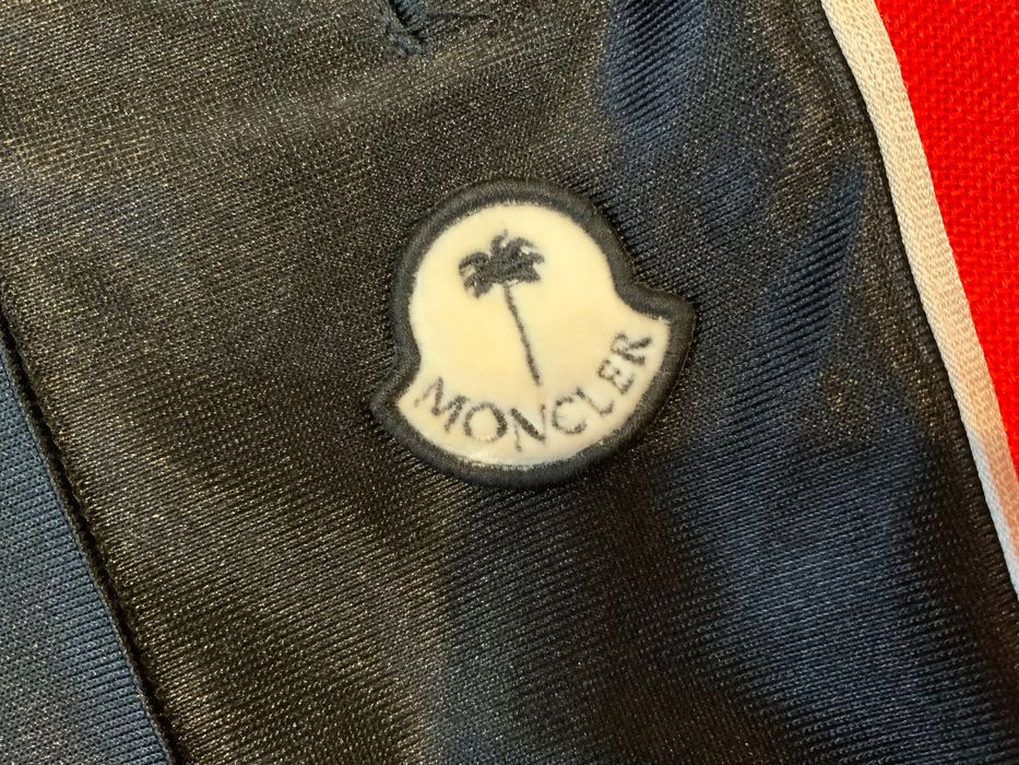 Moncler&Palm Angels-оригинална долница 48 м,33-34номер дънки