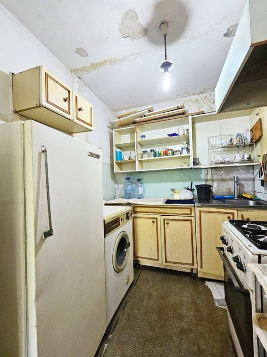 Продам квартиру 3/3/4 Военный Госпиталь ,бий ,сайрам