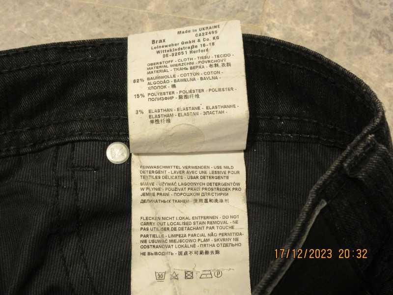 Blugi Brax Carlos Talie 31/80 cm.