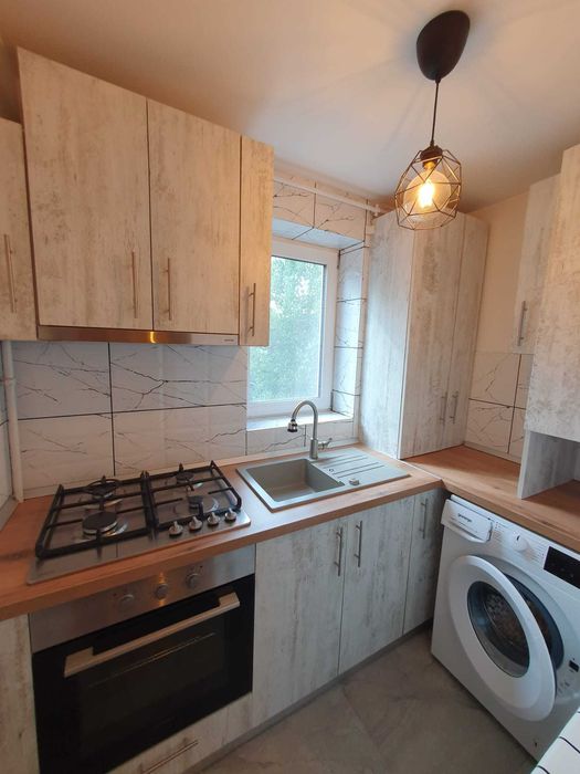 Ofer spre închiriere apartament 2 camere – Târgoviște, zonă semicentrală