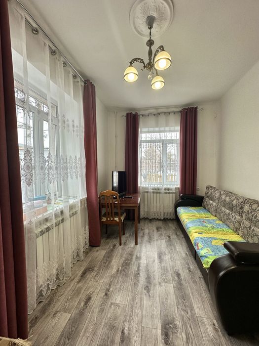 Продаётся  дом в центре города!