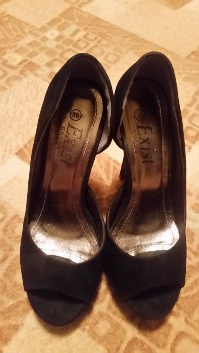 pantofi platforma, negri din piele intoarsa