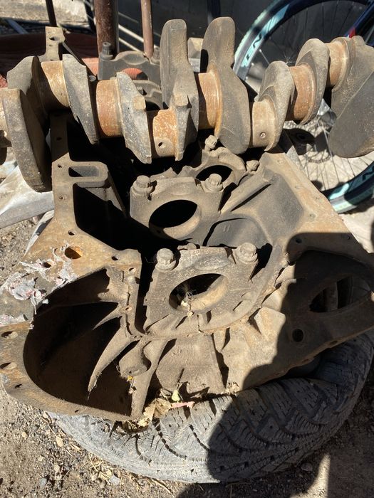 Блок двигателя на Мерседес 190