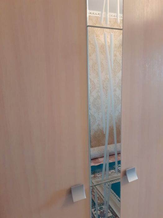 Продам стенку для гостинной. Стенка сатамын