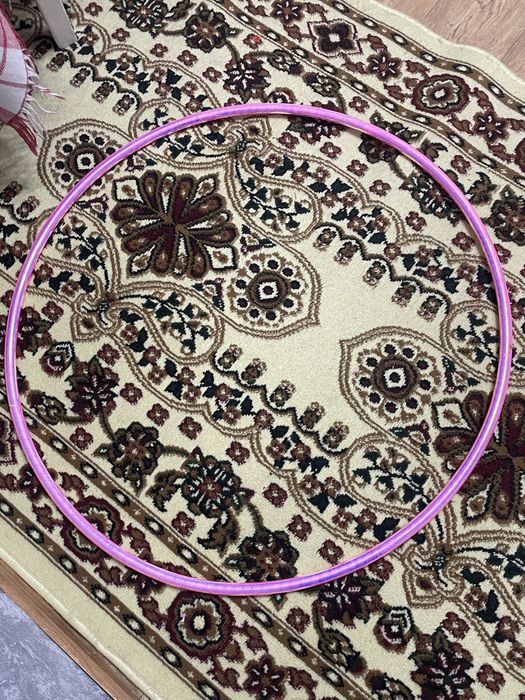 Продам гимнастические предметы