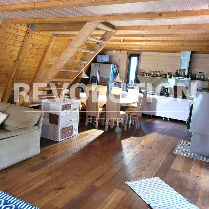 Дава се под наем Къща в Варна, Виница - 200 кв.м за 1100 € - Снимка #2