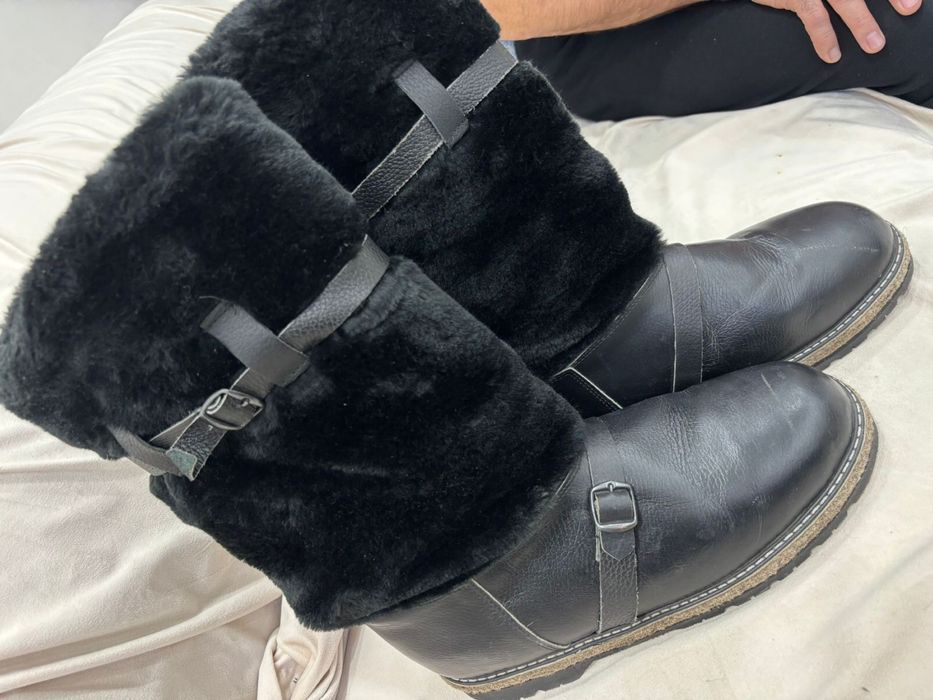 Продам унты натуральный