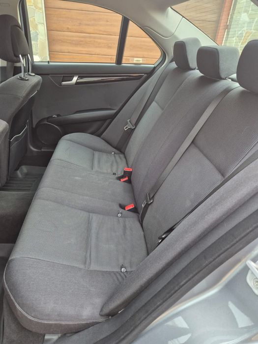 Mercedes-Benz C 200 d