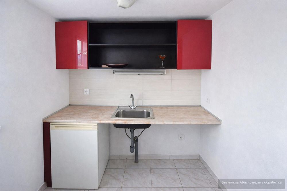 Дава се под наем Къща в София, Обеля 1 - 10 кв.м за 298.86 € - Снимка #1