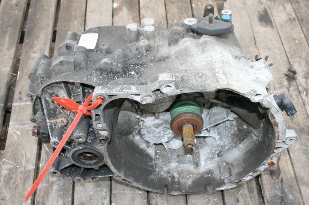 Cutie Viteze Mitsubishi Carisma 1.9 Dci Manuala 5+1 Viteze garantie