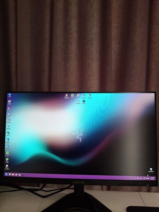 Монитор Lenovo Legion